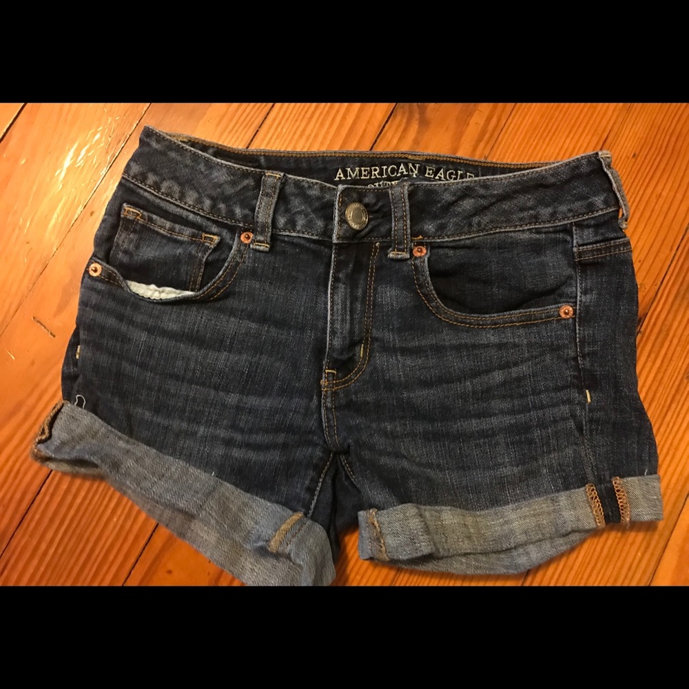 Size 4 American Eagle Super Stretch jean shorts
